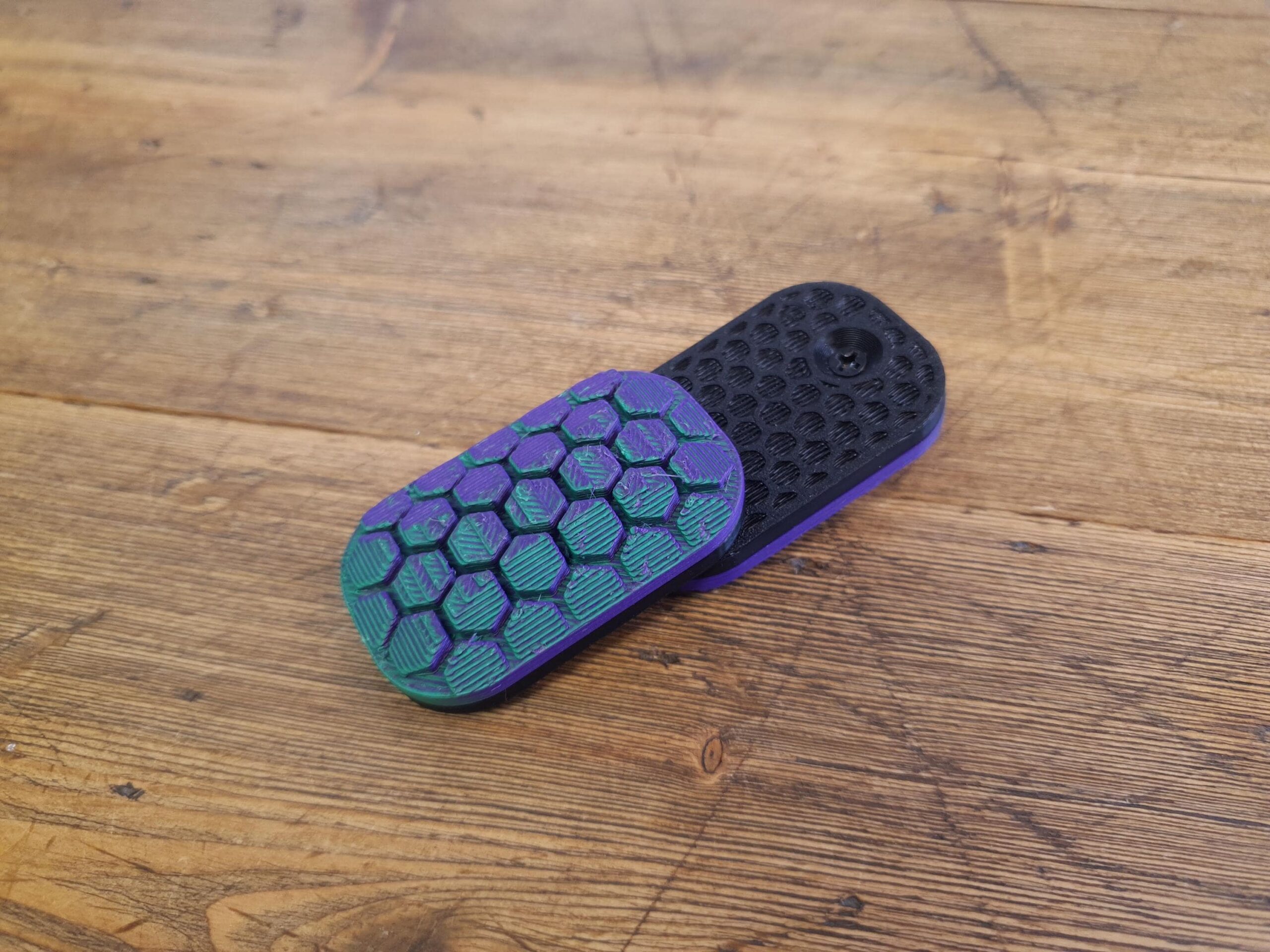 clicky things fidget colour variant